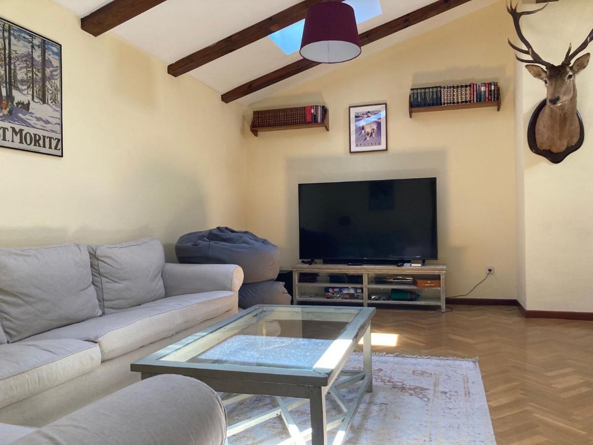 Los Cedros, Gran Chalet Con Piscina Y Apartamento En נאבאסראדה מראה חיצוני תמונה