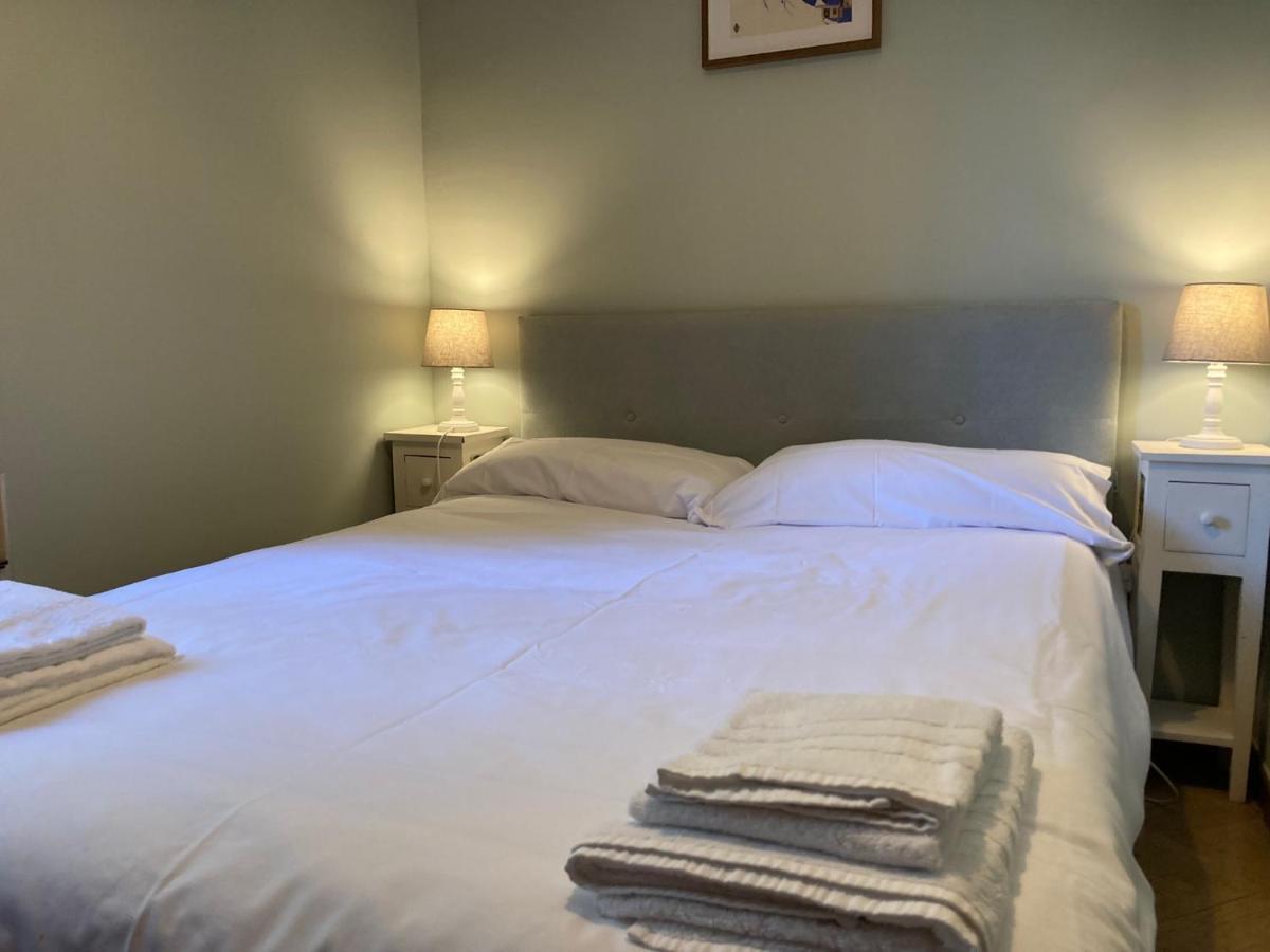 Los Cedros, Gran Chalet Con Piscina Y Apartamento En נאבאסראדה מראה חיצוני תמונה