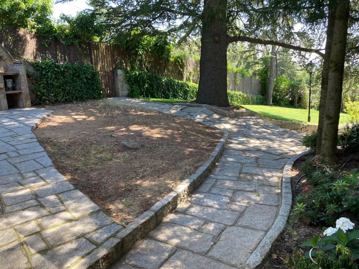 Los Cedros, Gran Chalet Con Piscina Y Apartamento En נאבאסראדה מראה חיצוני תמונה